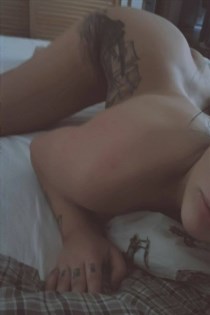 Amilah, 24, Skänninge, Svenska Porn star experience - With filming